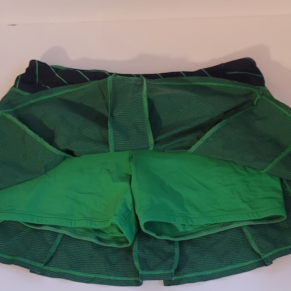 Lululemon Fast Cat Skirt SET, Sz 8, Green Bean / Inkwell / Slalom Stripe Inkwell - Picture 9 of 9